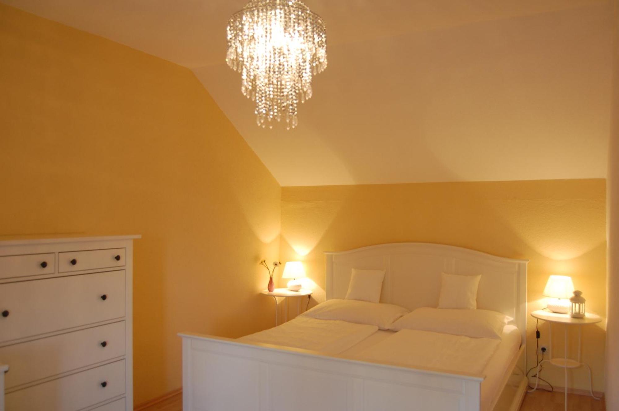 Hofgassl Zentgraf Bed and Breakfast Mörbisch am See Buitenkant foto