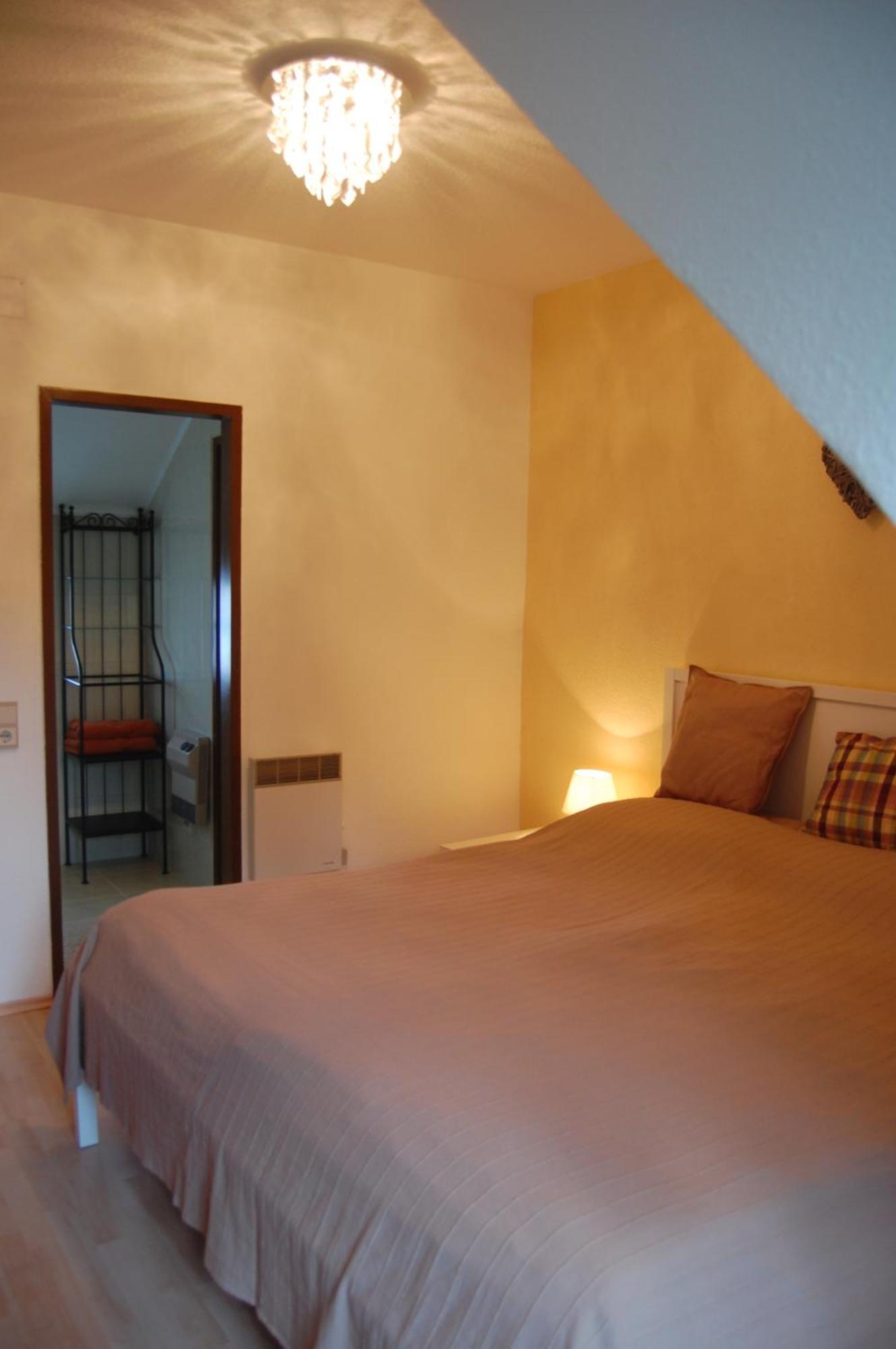 Hofgassl Zentgraf Bed and Breakfast Mörbisch am See Buitenkant foto